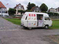 erstes Eis